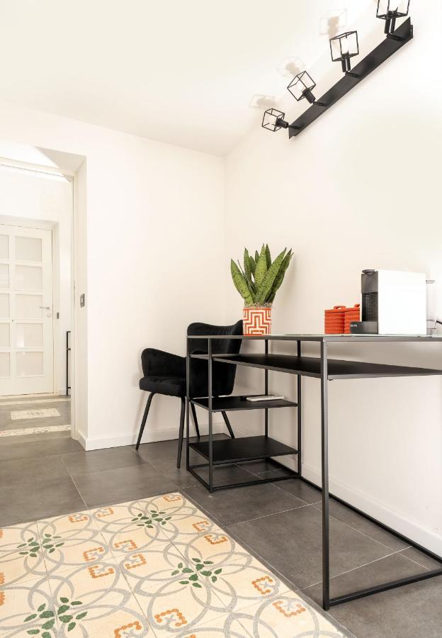 Casa800 Apartment กาปรี ภายนอก รูปภาพ