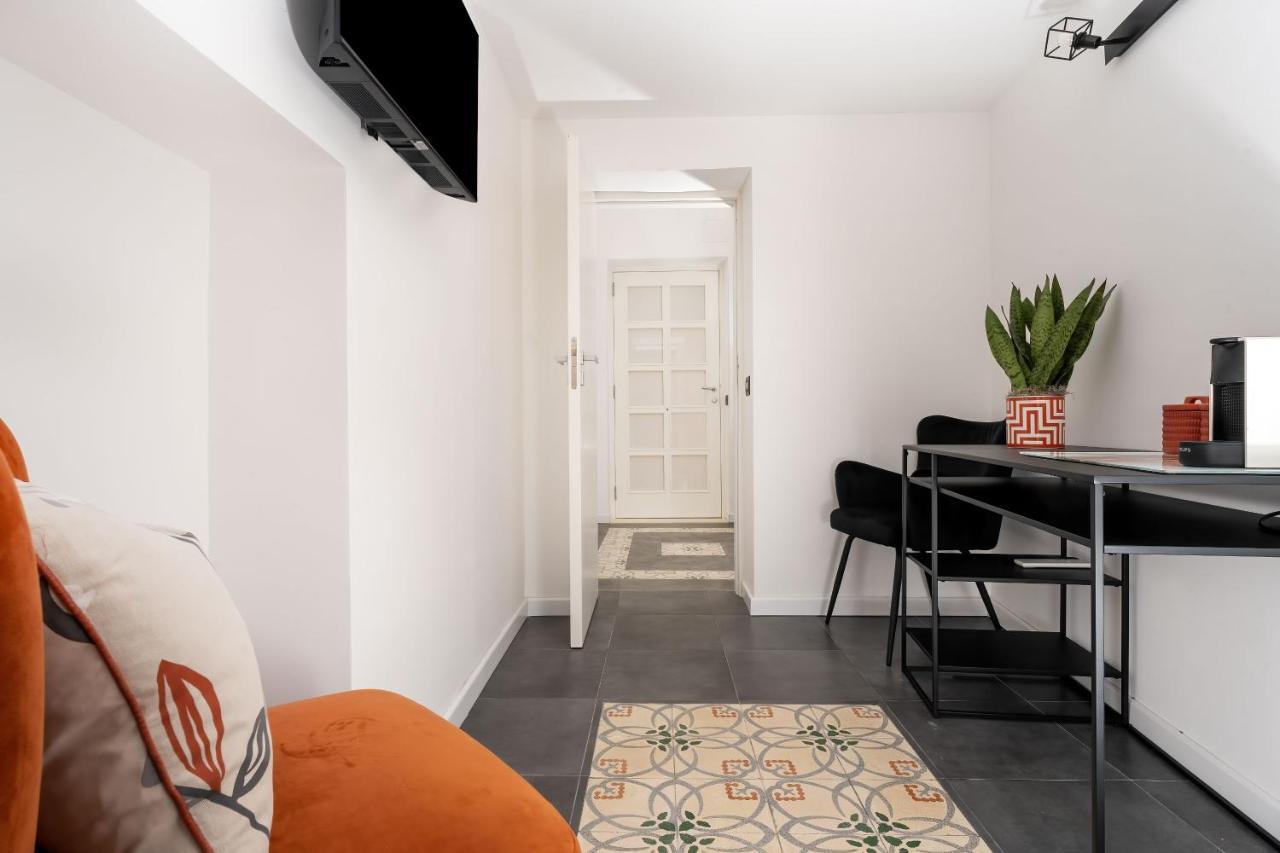 Casa800 Apartment กาปรี ภายนอก รูปภาพ